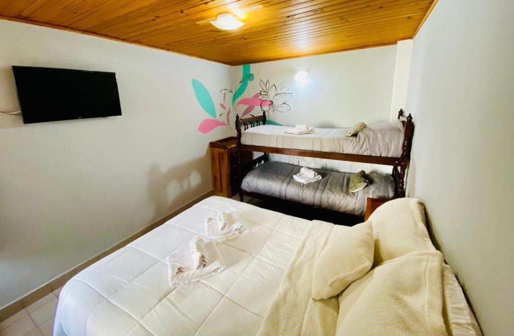 Hotel Maktub Hosteria à El Bolsón Extérieur photo